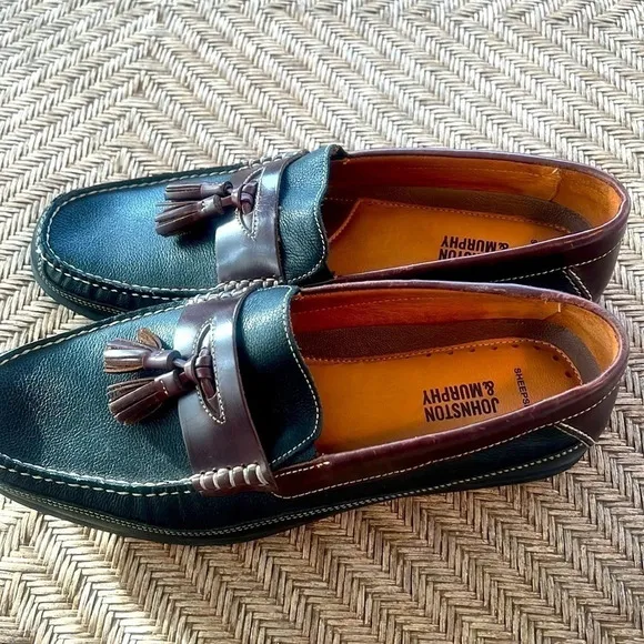 Johnston &amp; Murphy Sz 9.5 Locklin Oiled full Grain Leather Tassels Loafers NWT