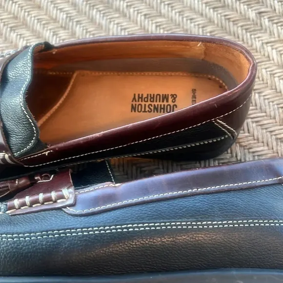 Johnston &amp; Murphy Sz 9.5 Locklin Oiled full Grain Leather Tassels Loafers NWT