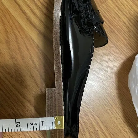Johnston and Murphy Black patent leather slip on loafers size US 7.5