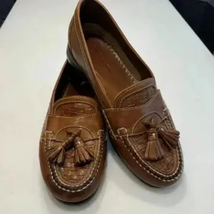 Johnston and Murphy men’s leather loafers weave front with tassels size 11.5