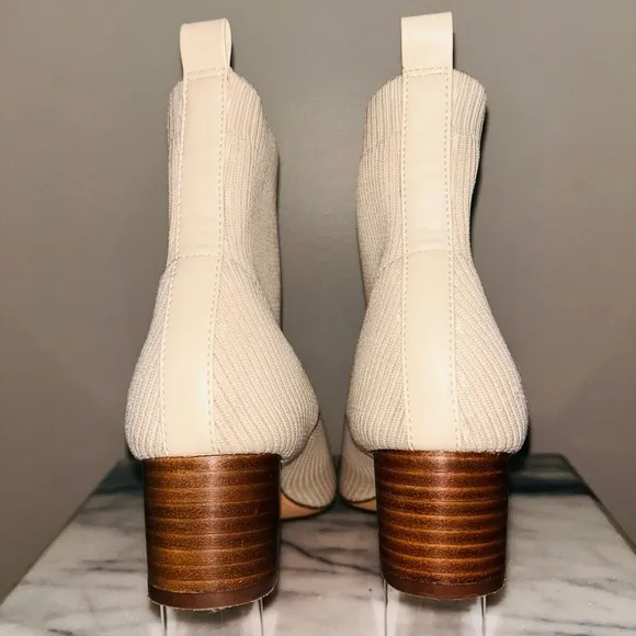 Joie x Revolve Bone Ribbed Ankle Glove Sock Boots 7.5 Old Money