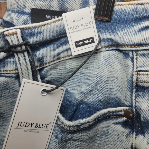 Judy Blue High Waist Raw Hem Wide Leg Jeans – Size 14W, NWT