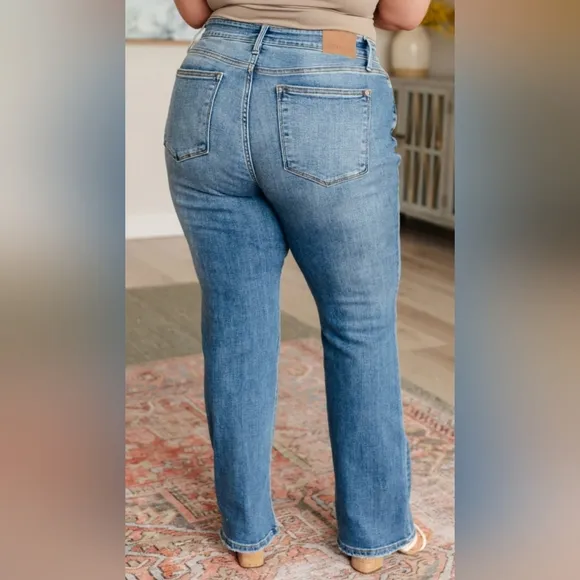 Judy Blue Mid Rise Medium Wash Classic Bootcut Jeans Stretch Regular Plus NEW