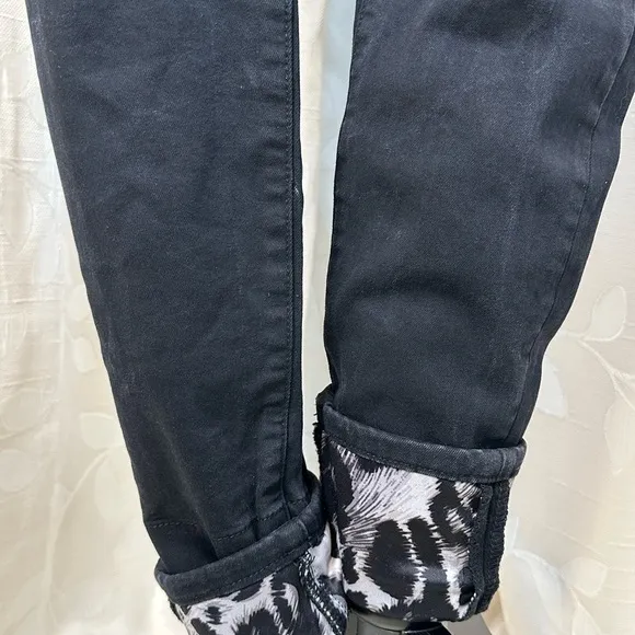 KanCan Women’s 7/27 Black Distressed Leopard Patch Boyfriend Jeans