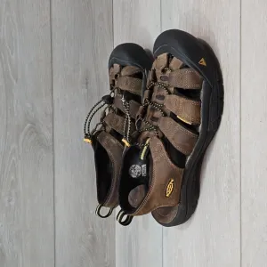 Keen Mens Newport Outdoor Hiking Comfort Sandals shoes sz 10