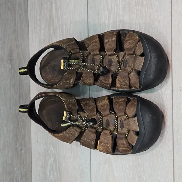 Keen Mens Newport Outdoor Hiking Comfort Sandals shoes sz 10