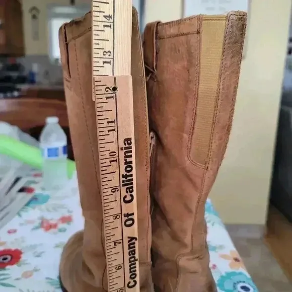 Keen Women's Tyretread Zip Leather Waterproof High Riding Boots Size 8