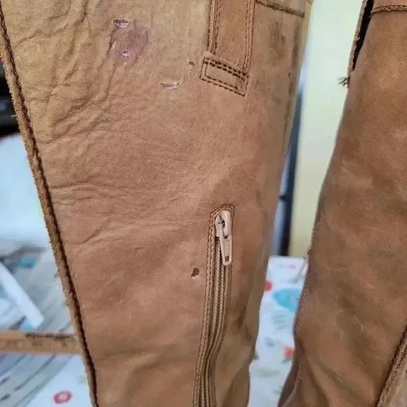 Keen Women's Tyretread Zip Leather Waterproof High Riding Boots Size 8