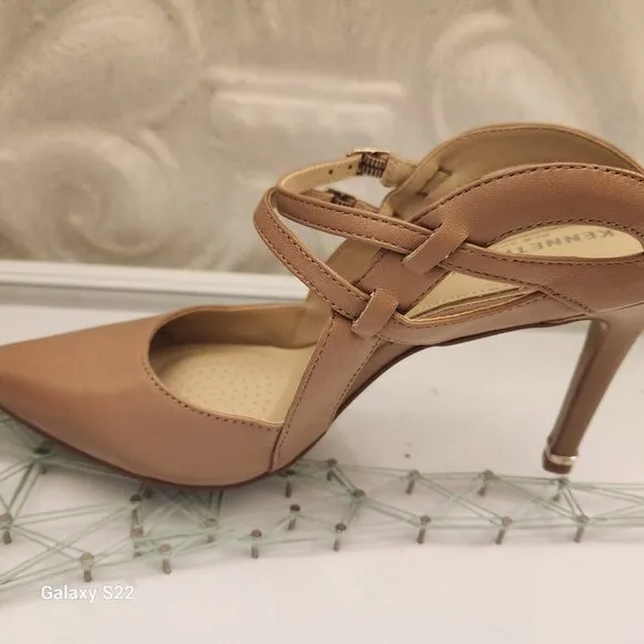 Kenneth Cole Women's Riley 85 Double Strap Mule Heeled Sandals. NIB. 6.5