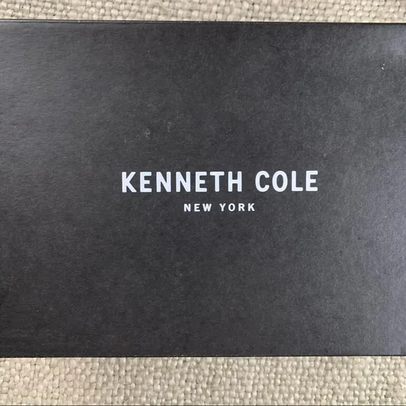 Kenneth Cole women’s slip on loafers