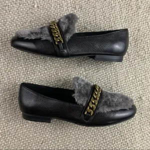 Kenneth Cole women’s slip on loafers