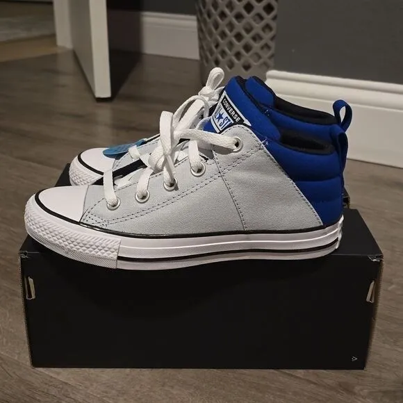 Kids' Converse Big Kid Chuck Taylor All star Axel Sneakers Size 4 NEW NIB