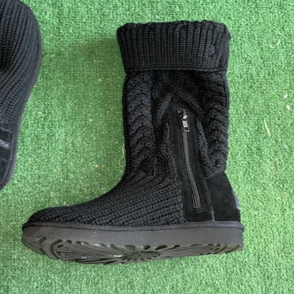 Knit Ugg Boots