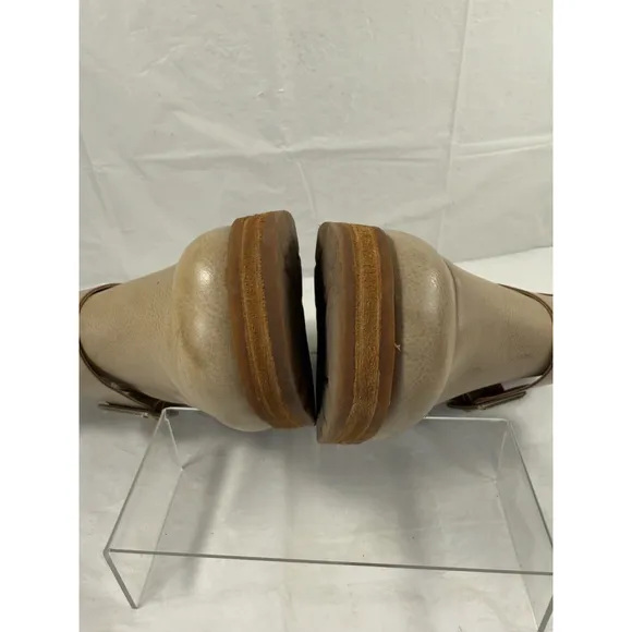 Korks Kari Booties Heeled Square Toe Cutaway Boots Size 11
