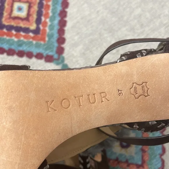Kotur Tassel heeled sandals
