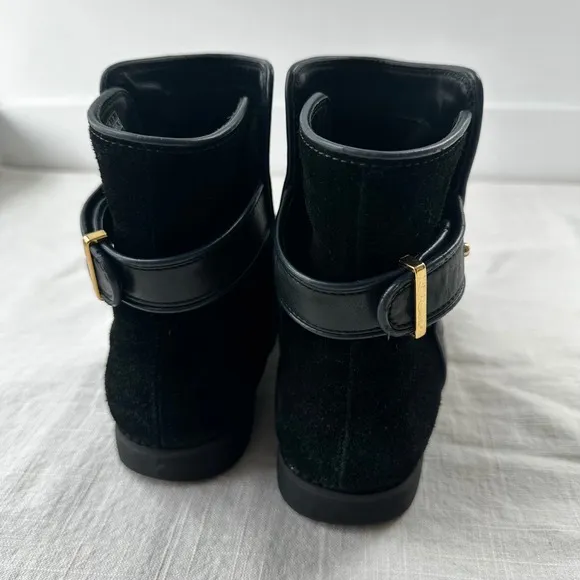 Lacoste Rosemont Leather Chelsea Ankle Boots with Buckle Detail - Women's Size 9