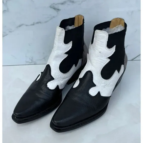 Lapopie Womens Pointed Toe Leather Ankle Bootie Boots Black White Sz 37