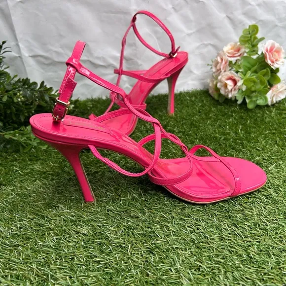 LARROUDÉ Serena Patent-LeatherStrappy Sandals Pink 4” women size 10 new