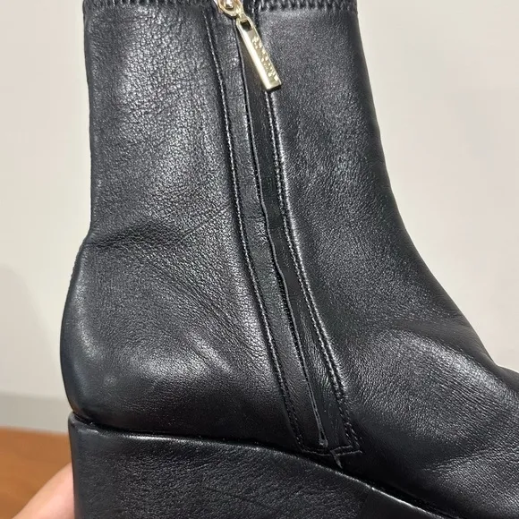 🌹LARROUDE🌹 Miso Platform Boot In Black Stretch Leather Size: 5