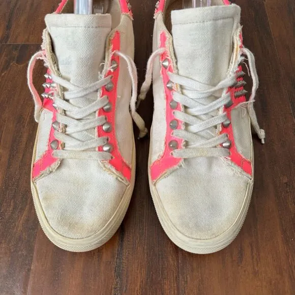 LEATHER CROWN Studlight Low-Top Sneakers White Canvas w Pink Faux Leather