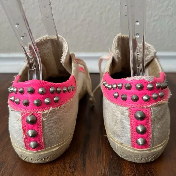 LEATHER CROWN Studlight Low-Top Sneakers White Canvas w Pink Faux Leather