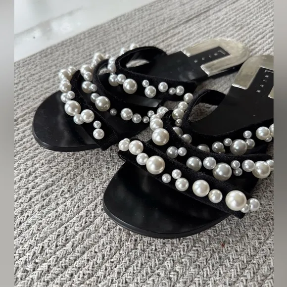 LEITH Black Velvet and Pearl Triple Strap Slide Sandals Size 6.5