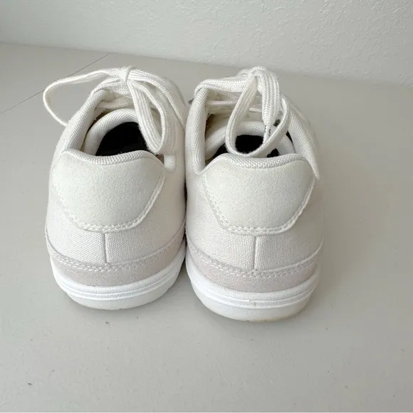 Lems chillum lace up cream vanilla sneakers 8.5
