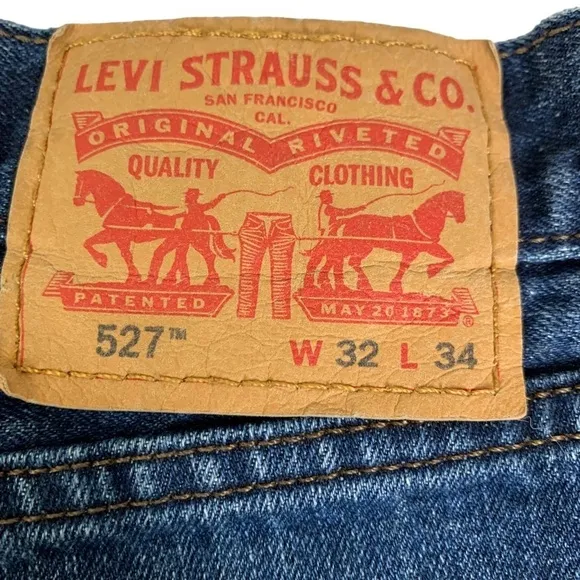 Levi’s 527 Stretch Slim Fit Size 32”X34” Factory Distressing