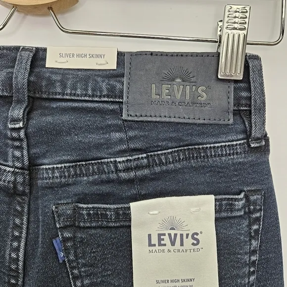 Levis Jeans Made &amp; Crafted Size 27 High Waist Skinny Zippered Leg Dark Wash NWT