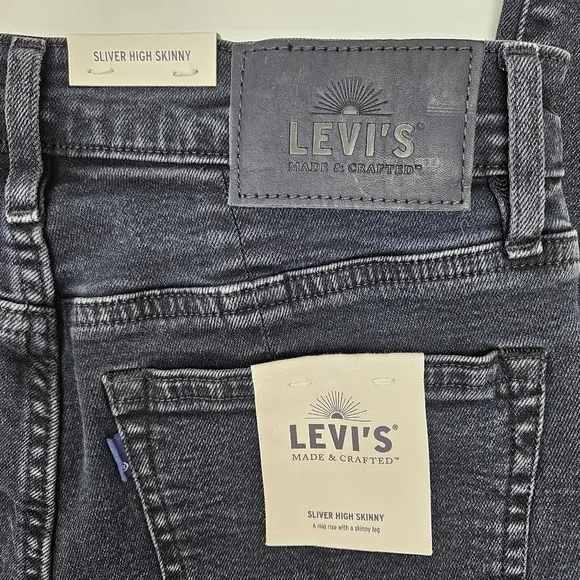 Levis Jeans Made &amp; Crafted Size 27 High Waist Skinny Zippered Leg Dark Wash NWT