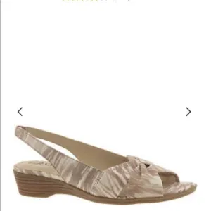 Life Stride Mimosa II Sandals