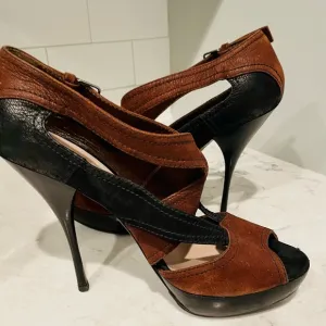 Like New Miu Miu Black &amp; Brown Platform Sandals Size 41