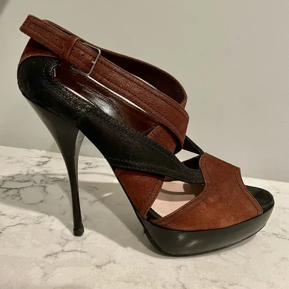 Like New Miu Miu Black &amp; Brown Platform Sandals Size 41