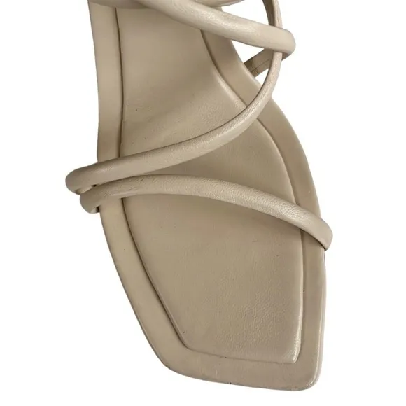 Like New SCHUTZ Leather Lovi Heeled Sandals