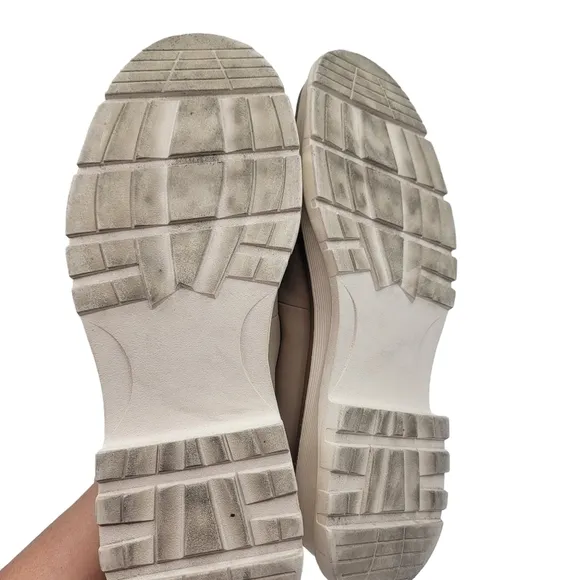 LINEA Paola Loafers size 10