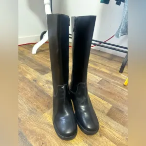 L.L. BEAN WOMEN'S BRITISH BLACKLEATHER RIDING BOOTS SIZE 9.5W MADE IN BRAZIL