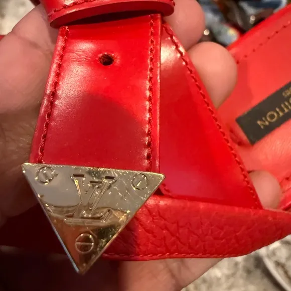 Louis Vuitton LV Vibrant Red Thong Sandals with Bow Details
