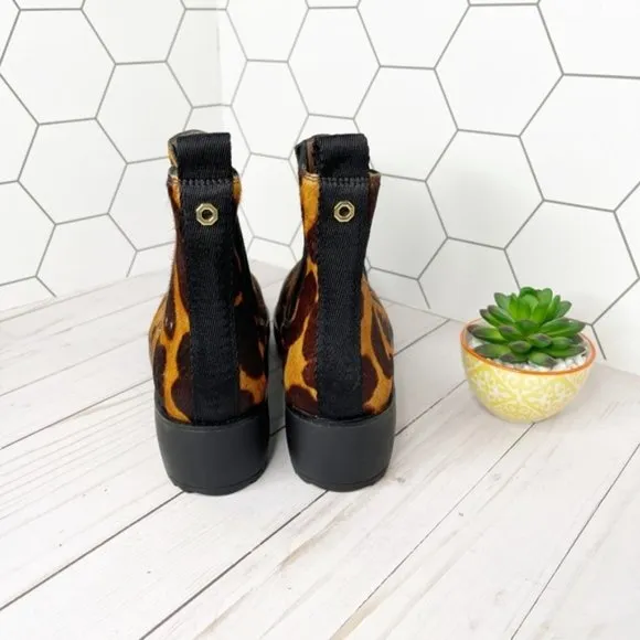 Louise et Cie Zareb Y2K Lug Sole Platform Pull on Construction Ankle Boots 8.5