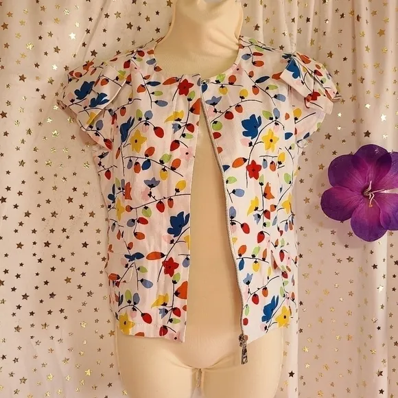LOVE MOSCHINO short sleeved Zip Jacket Size 6
