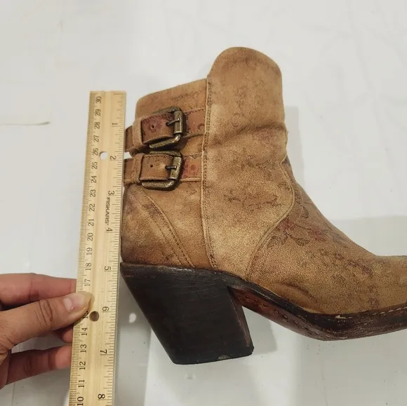 LUCCHESE “Catalina”- Brown Floral‎ Distressed Ankle Boots Dual Brass Buckle 6.5B