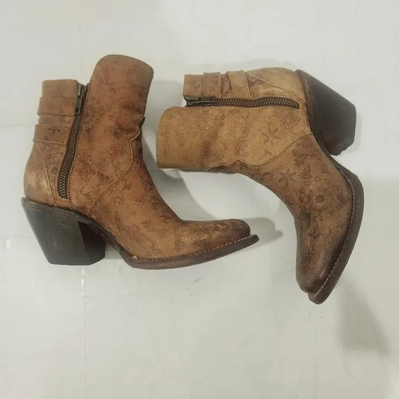LUCCHESE “Catalina”- Brown Floral‎ Distressed Ankle Boots Dual Brass Buckle 6.5B