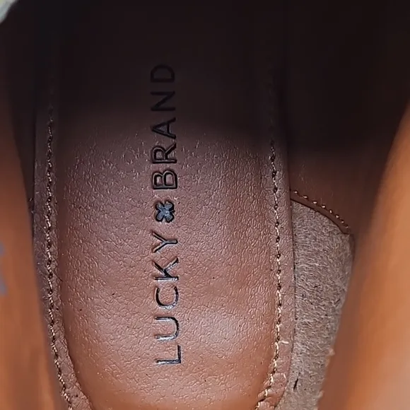 Lucky Brand Eberline Tan Suede Leather Lace Up Desert Ankle Bootie Size 10