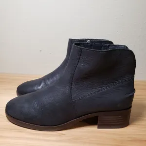 Lucky Brand Size 8.5 Pedra Leather Boots Black Stacked Heel Ankle Bootie Casual