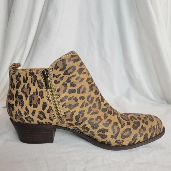 Lucky Brand Women's Basel Leopard Print Block Heel Ankle Booties Size 9.5 NWOT