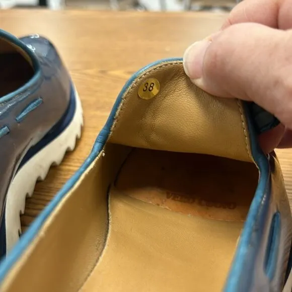 Lukure loafers Blue patent leather