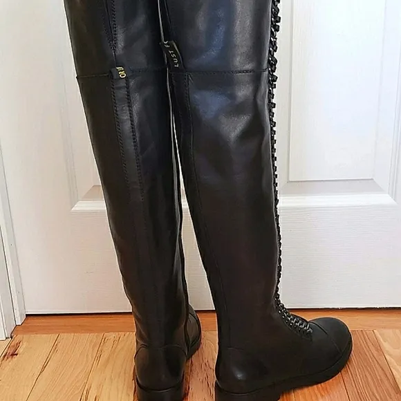 Lust For Life Black Leather knee-high Boots Laced up Gray Hardware New