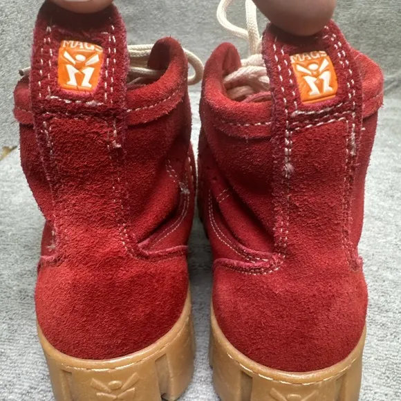 Mag Megamok Desert Boots 9.5 40 Red Lug Sole Bootie Lace Up