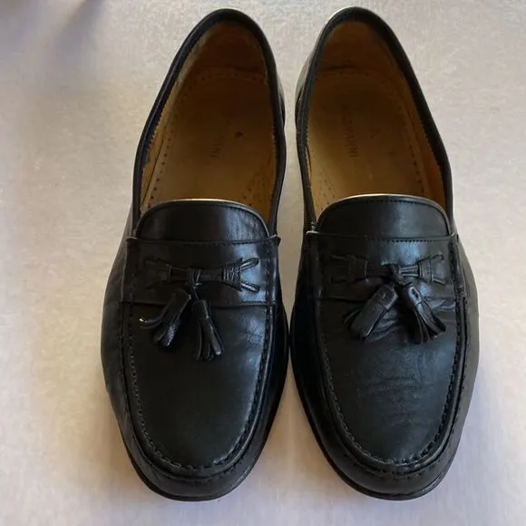 MAGNANNI Men’s Black Tassel Loafers Size 9 M
