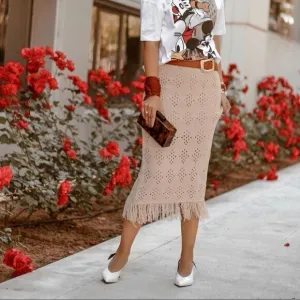 Mango Fringed detail knitted Midi skirt Size L NWT perfect for winter/Spring