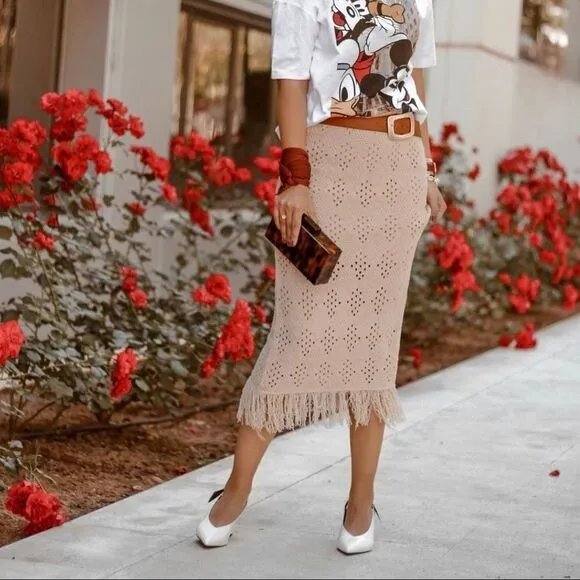 Mango Fringed detail knitted Midi skirt Size L NWT perfect for winter/Spring